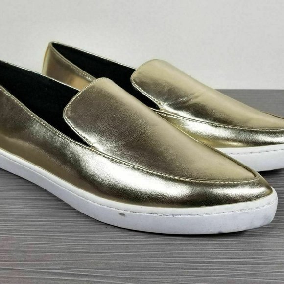 Aldo Trezzo Pointy Toe Sneaker, Gold Patent - Picture 3 of 16